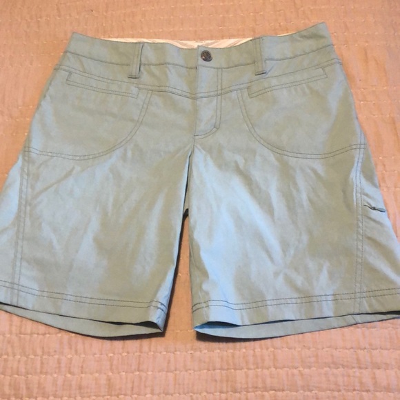 Athleta Pants - Athleta short